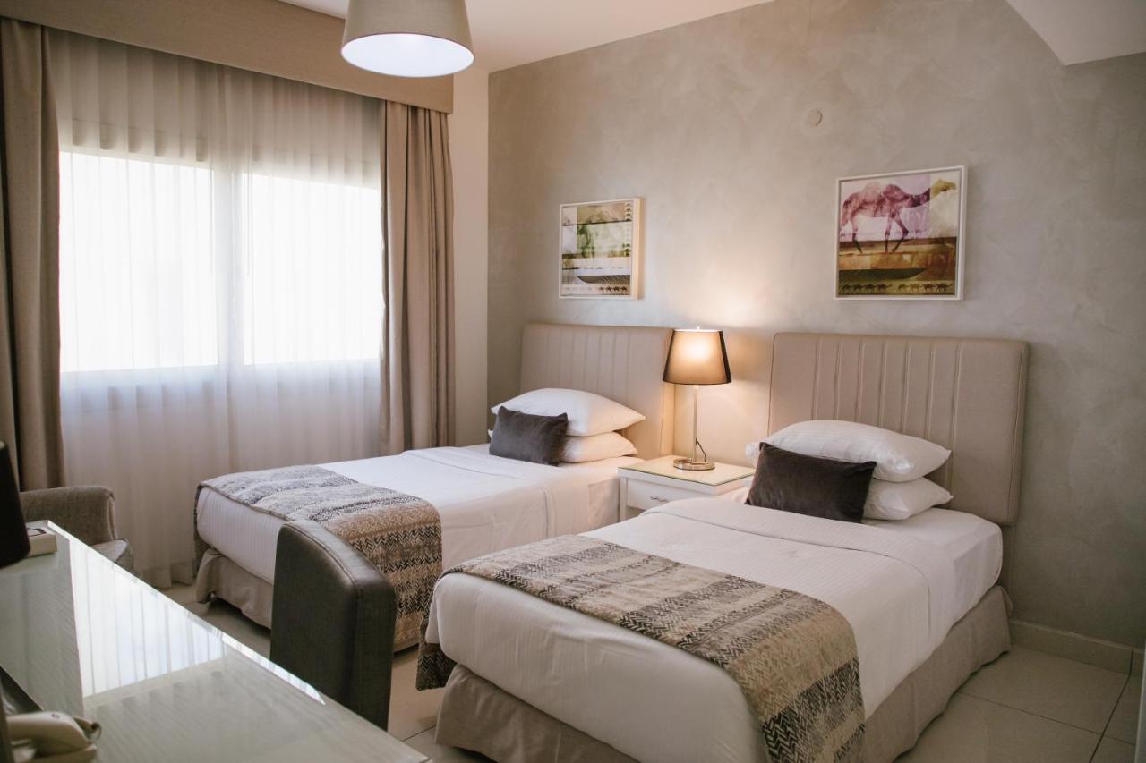 Roda Boutique Villas Dubai Bagian luar foto